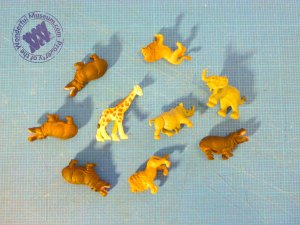 Learn the basics of diorama construction with this little tutorial