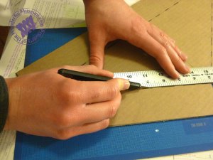 Learn how to make a pediment with sculptures for your museum